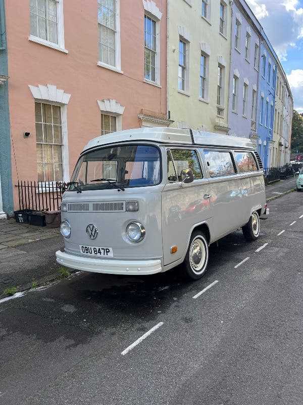 Dove Grey T2 Kamper 1976